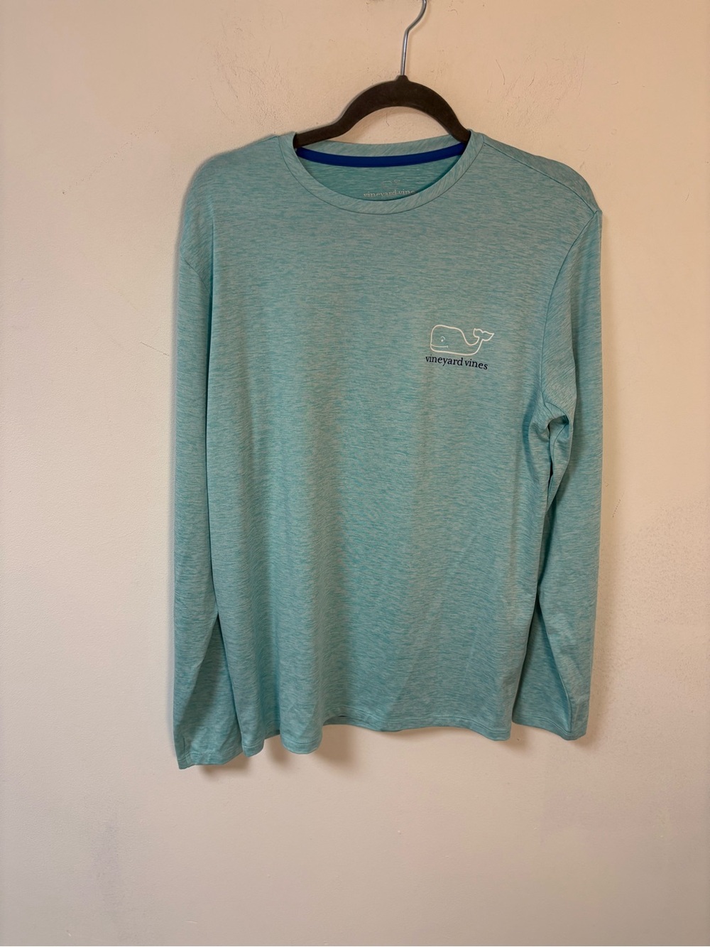 Vineyard Vines Teal Seafoam Long Sleeve Performance Whale Tee Small